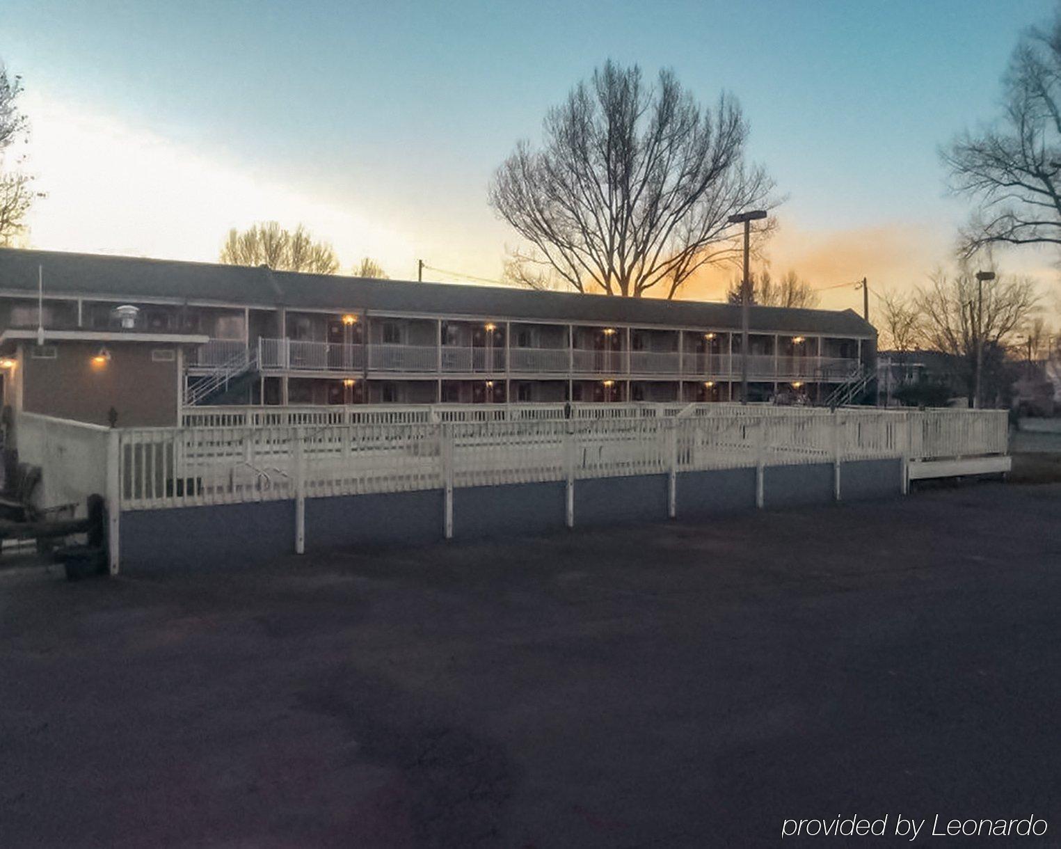 Motel Super 8 By Wyndham Montrose Exterior foto